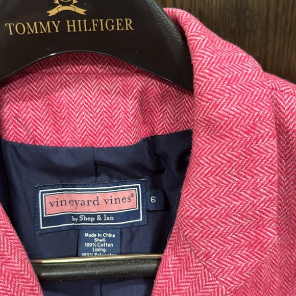 Vineyard Vines ladies Blazer - Picture 2 of 4